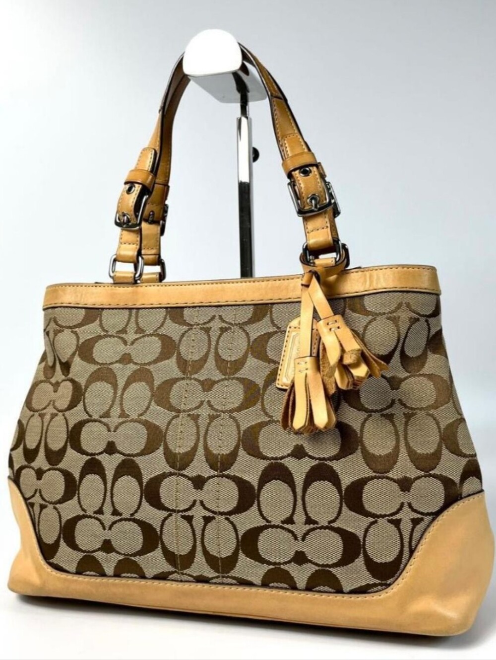 COACH Vintage Signature Canvas Tote in Beige Brown Good Cond